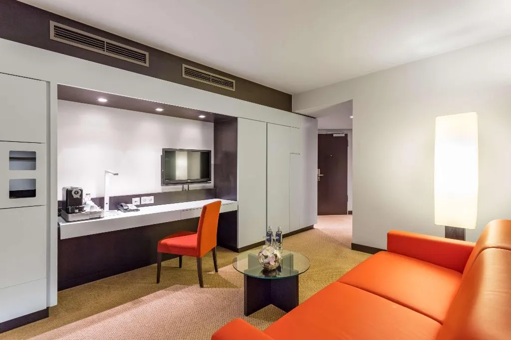 Room, Radisson Collection Hotel, Berlin, Berlin