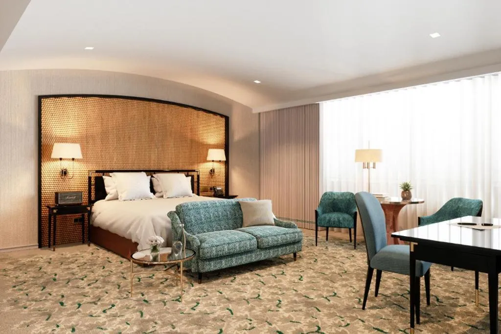 SUITE ONE BEDROOM Room, Four Seasons Hotel Ritz Lisbon, Lisbon