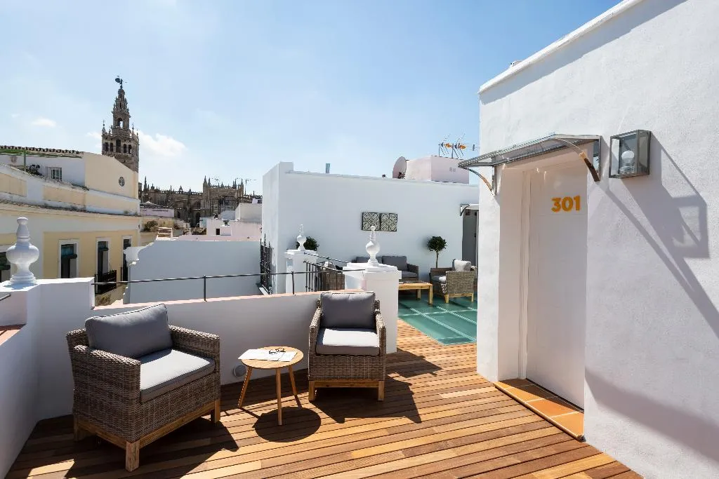 Terrace, Basic Hotel Sevilla Catedral, Seville
