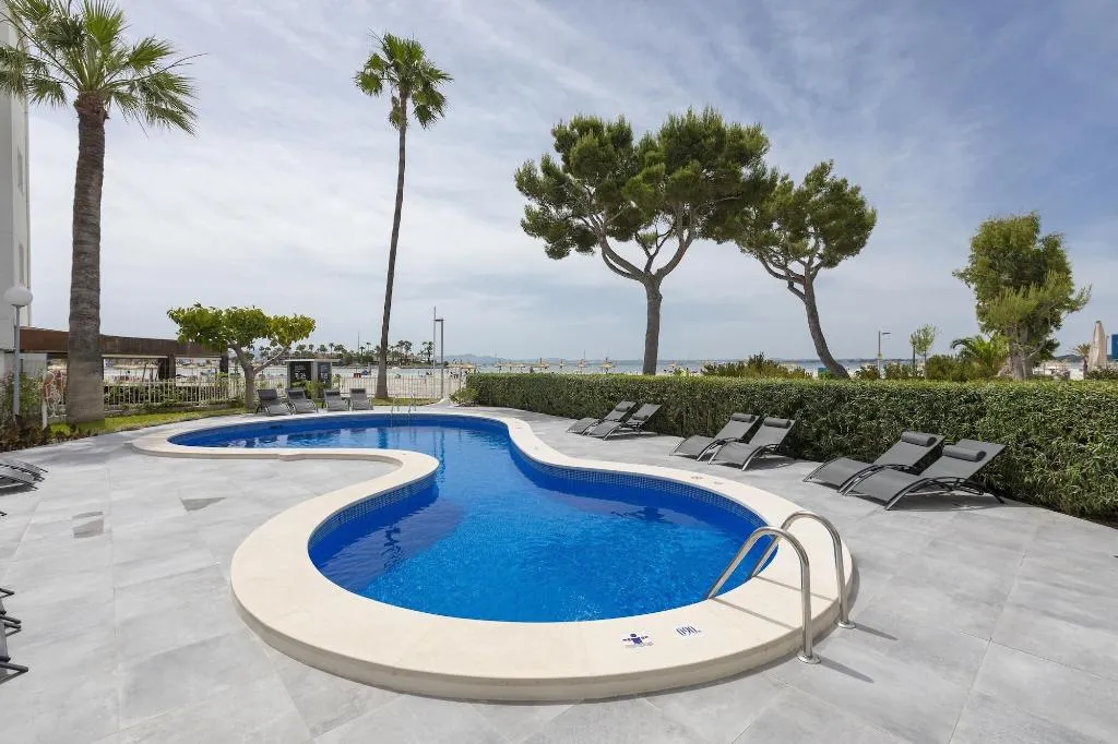 Sports and Entertainment, Sand Beach Apartments, Majorca