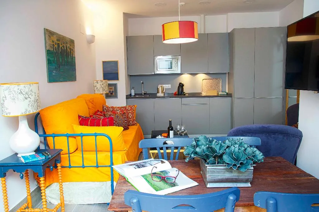 APARTMENT DELUXE Room, Overland Suites Catedral Luxury Apartments, Seville