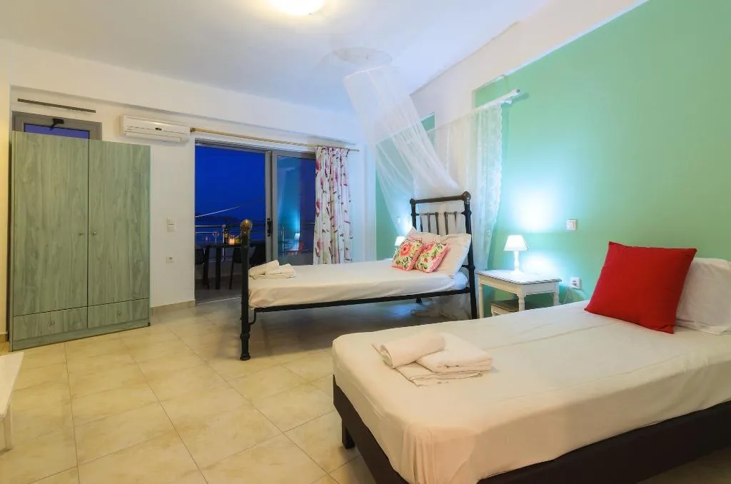 Room, Mouria Studios & Apartments, Zante