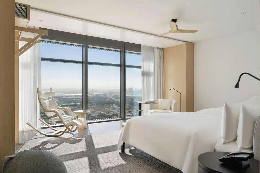 DOUBLE PREMIUM QUEEN BED Room, Siro One Za'abeel, Dubai