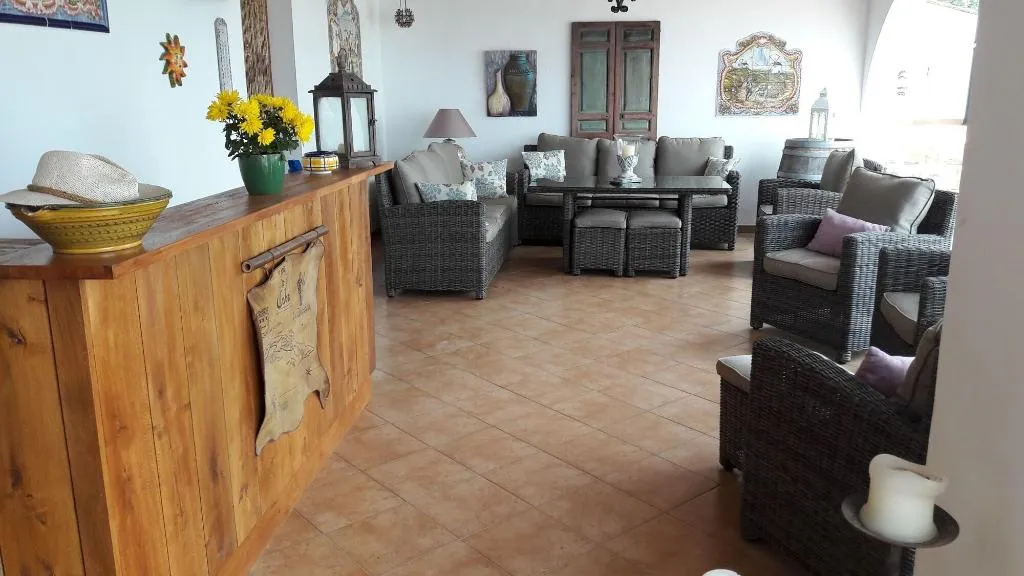 Bar, Casa Roble B&B, Seville