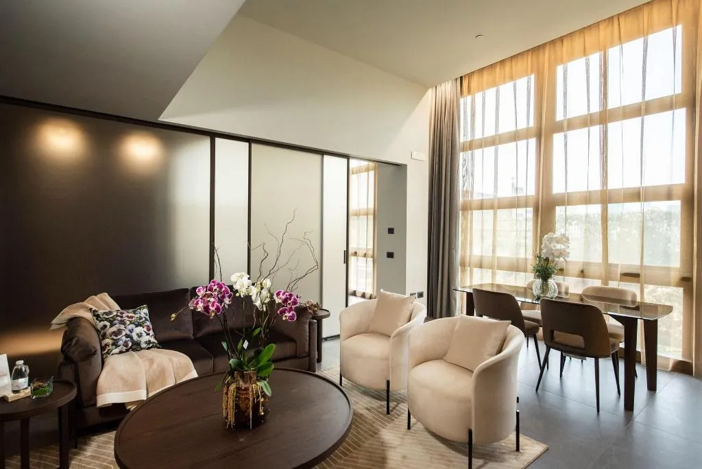 Room, Gold Tower Lifestyle Hotel, Naples