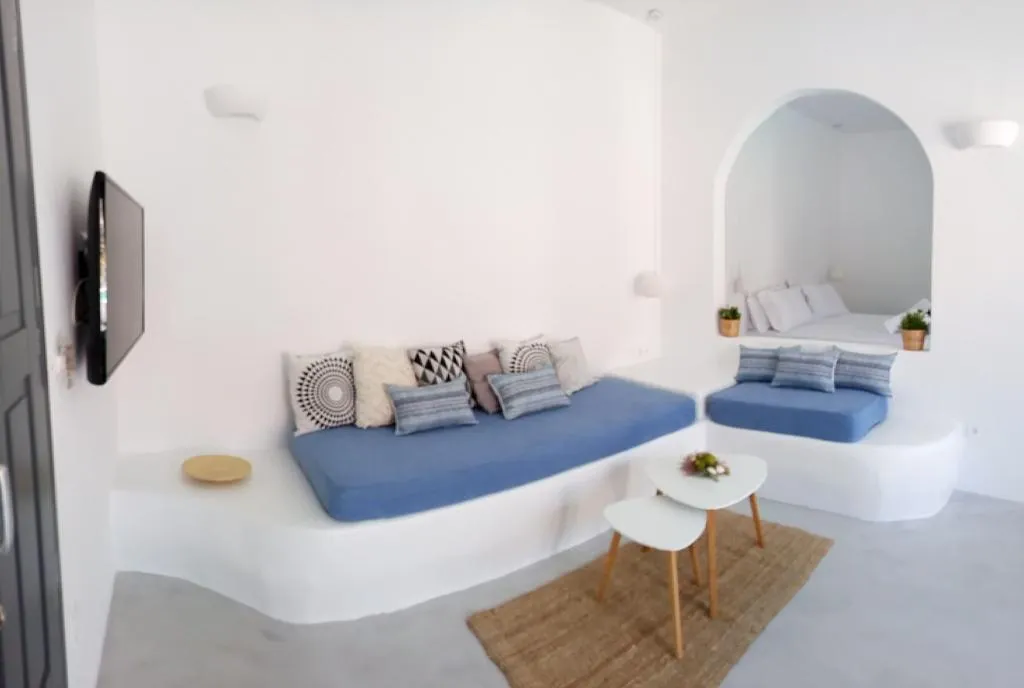 Room, Filira Suites, Santorini