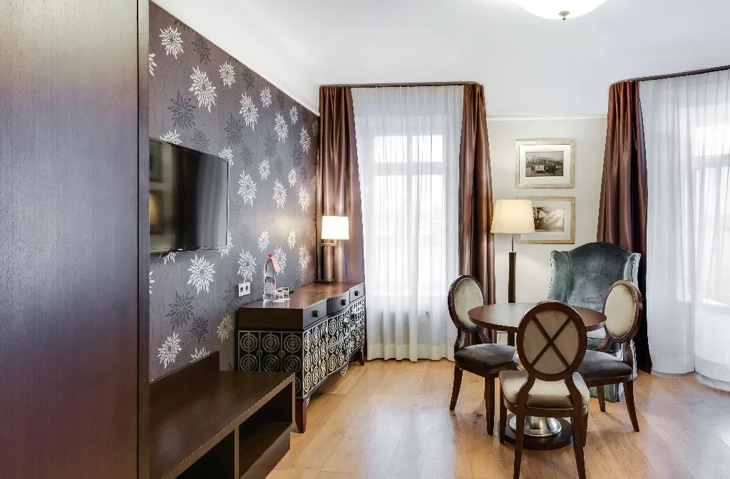 DOUBLE DELUXE Room, Eurostars Metropole Riga, Riga