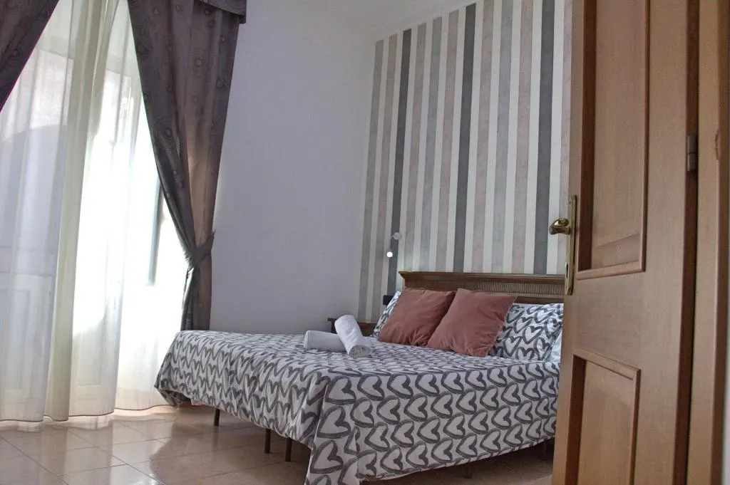 Room, Hotel Ciao, Naples