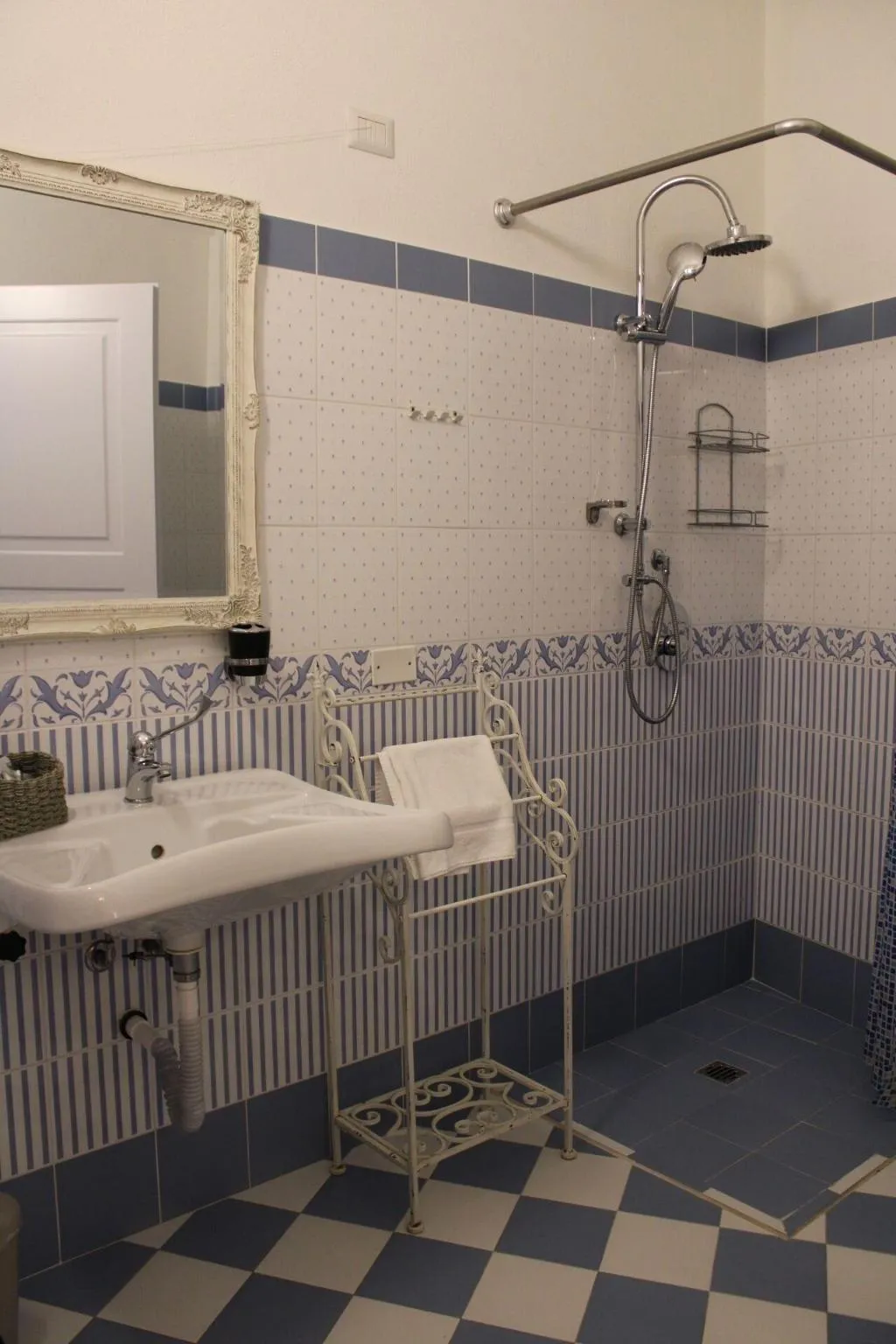 Room, City Garden Guest House, Olbia