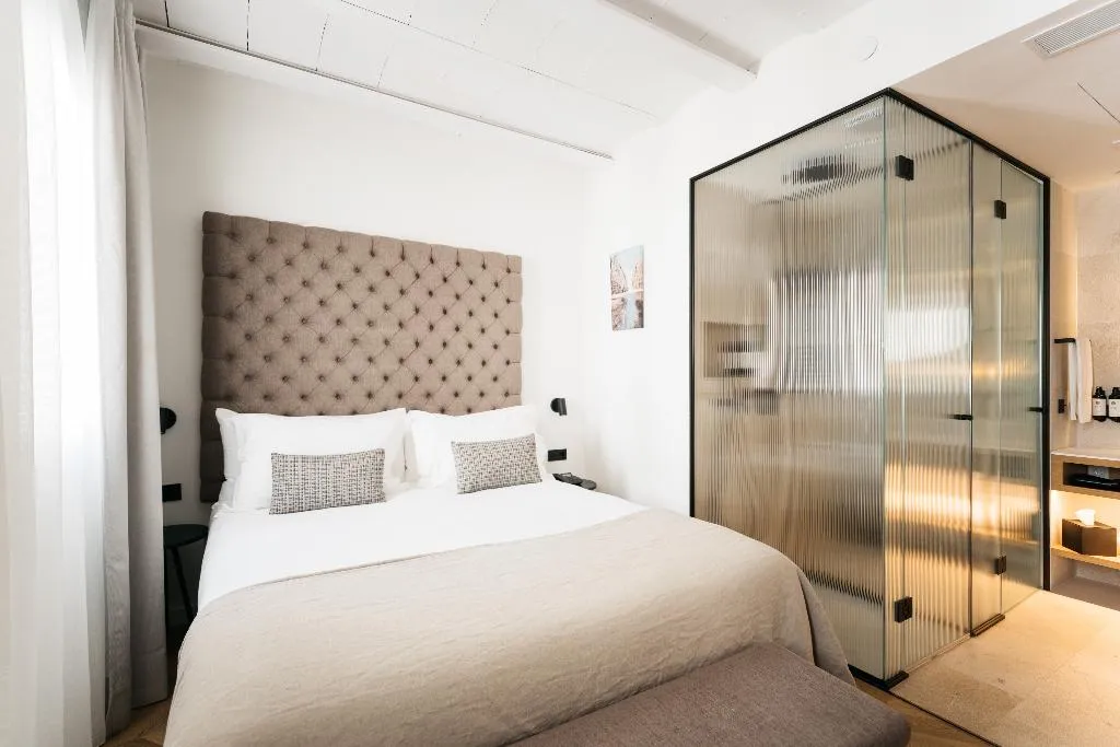 DOUBLE DELUXE WITH TERRACE Room, Boutique Hotel Petit Montisión, Majorca