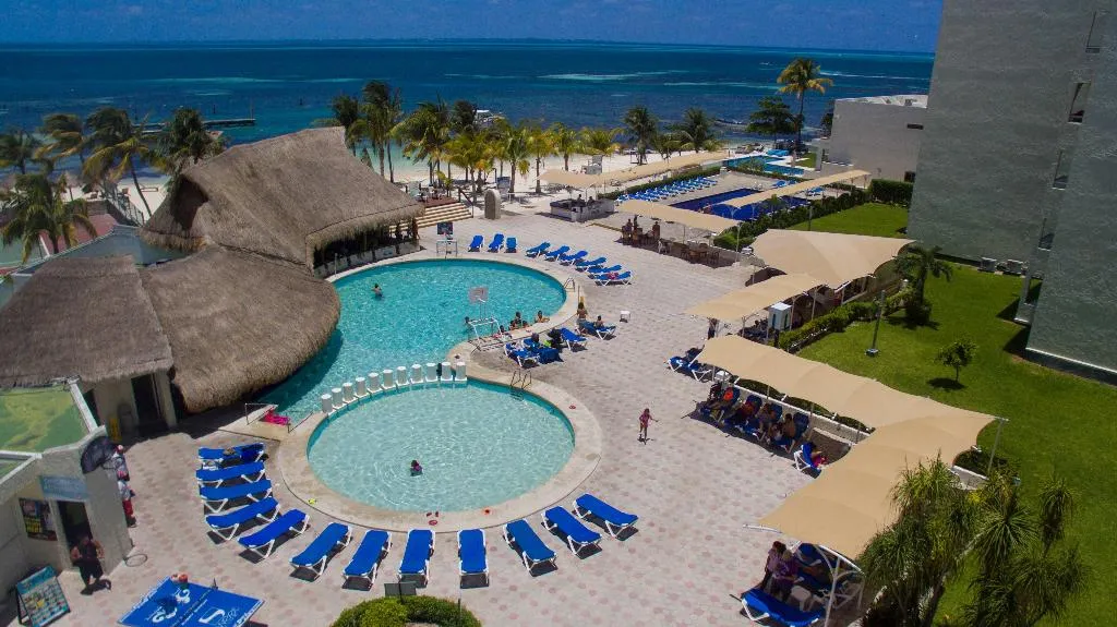 General view, Aquamarina Beach, Cancun Area