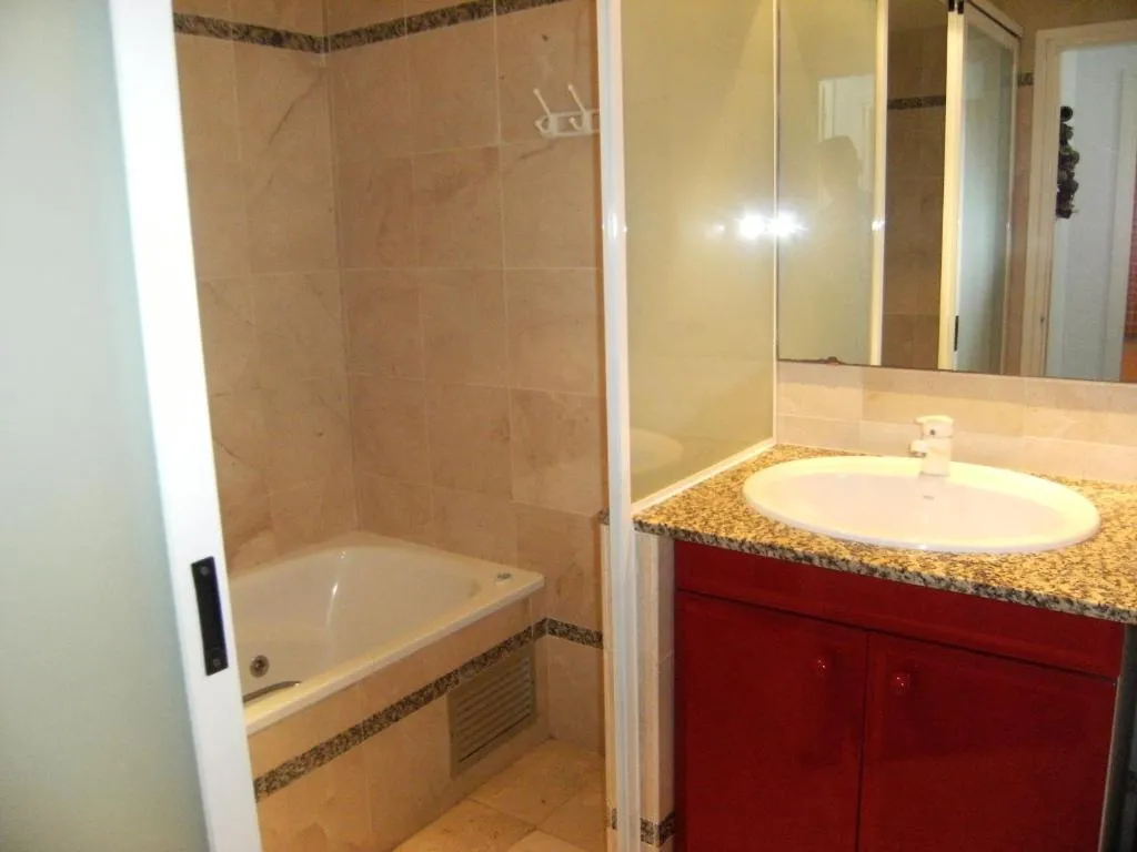 APARTMENT POOL VIEW TWO BEDROOMS Room, Illa Mar d'Or, Costa Brava