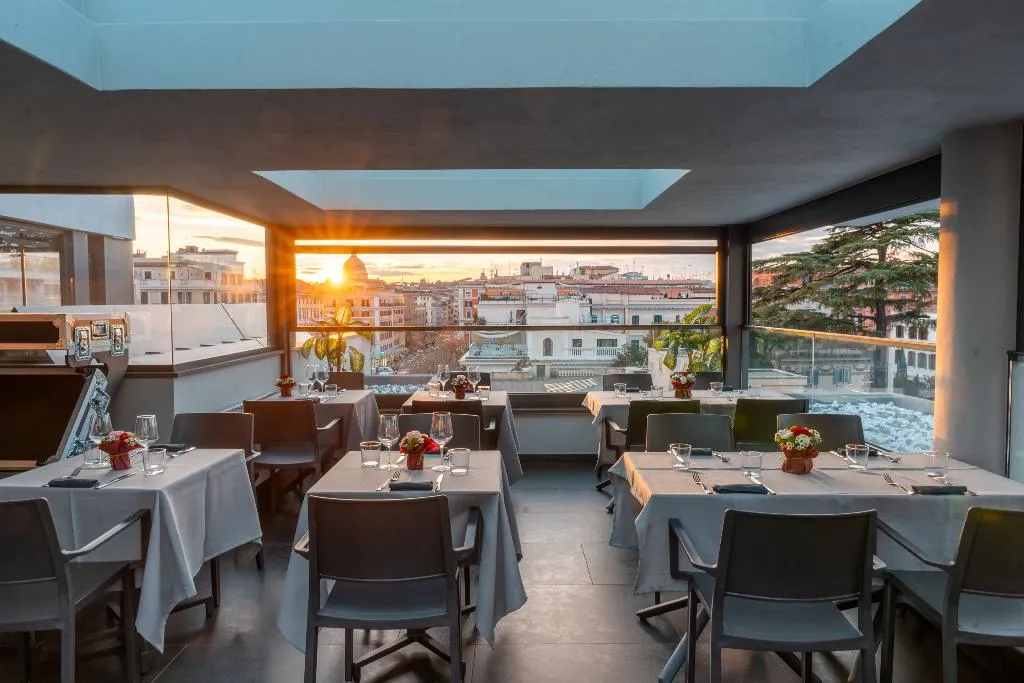 Restaurant, Twenty One Hotel, Rome