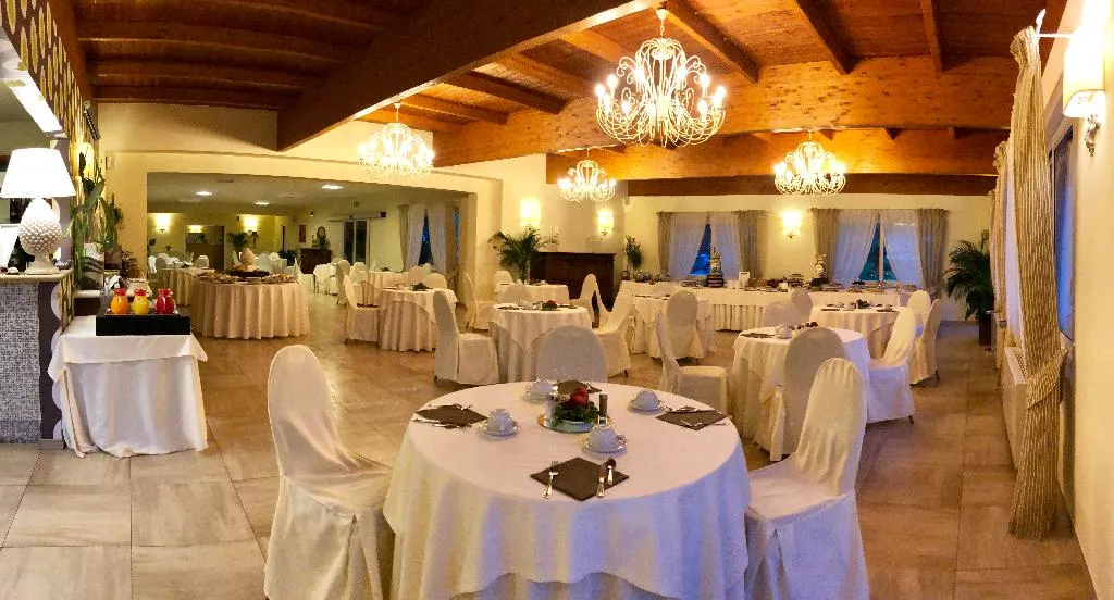 Restaurant, Alcantara Resort, Catania