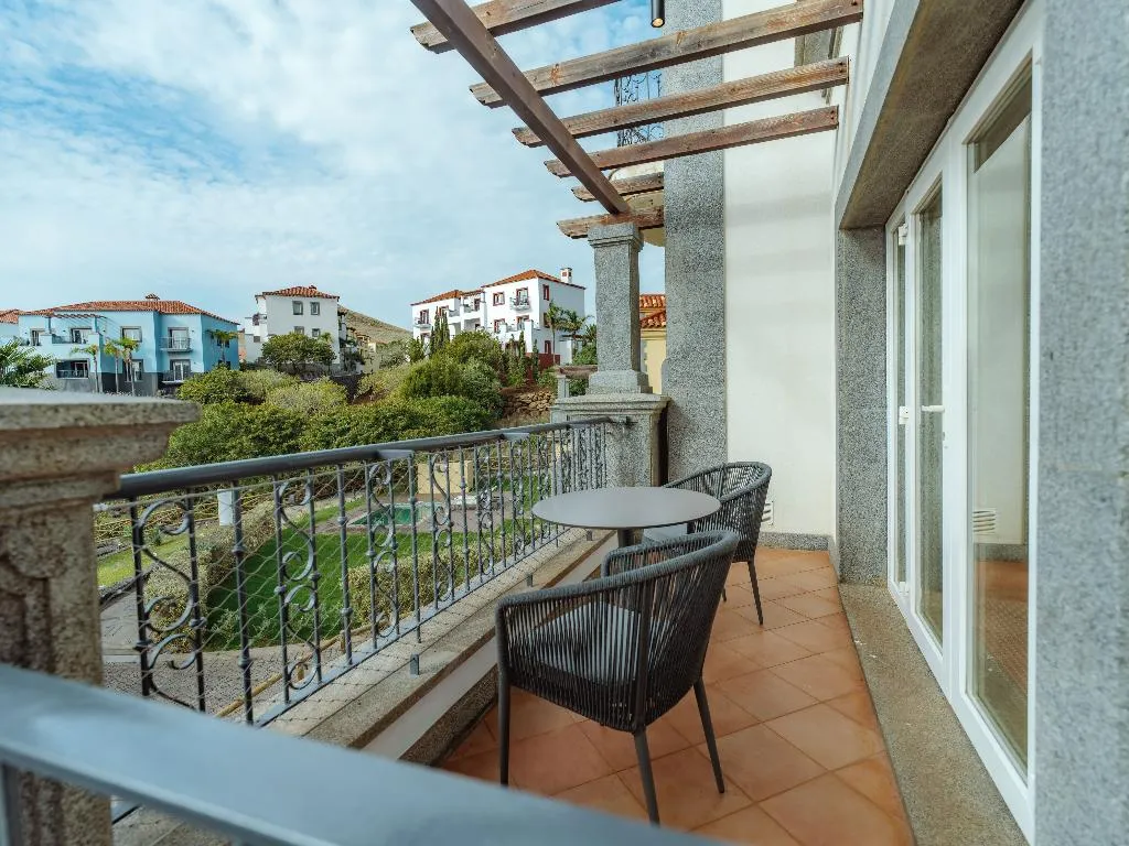 SUITE CAPACITY 3 Room, Hyatt Ziva Madeira, Madeira