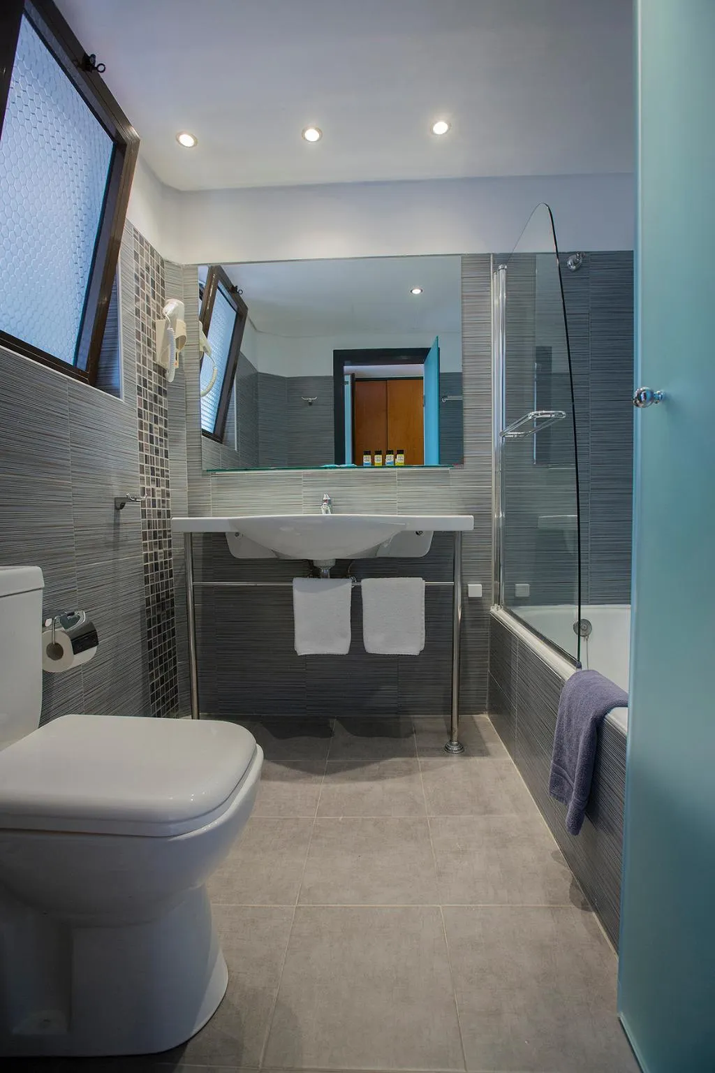 Double or Twin GARDEN VIEW Room, Golden Coast, Athens