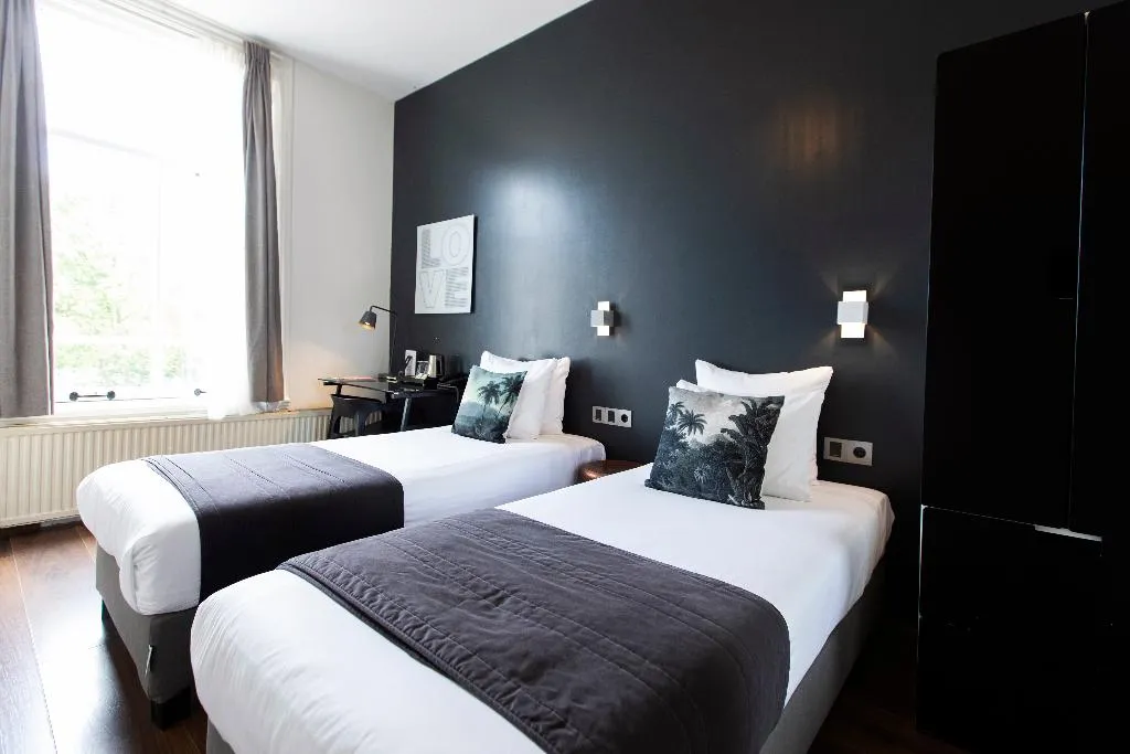 TWIN CANAL VIEW Room, Quentin Amsterdam Hotel, Amsterdam