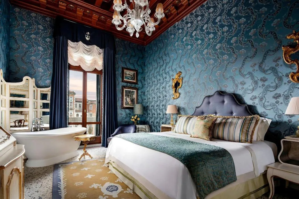 Room, The Gritti Palace, a Luxury Collection Hotel, Venice