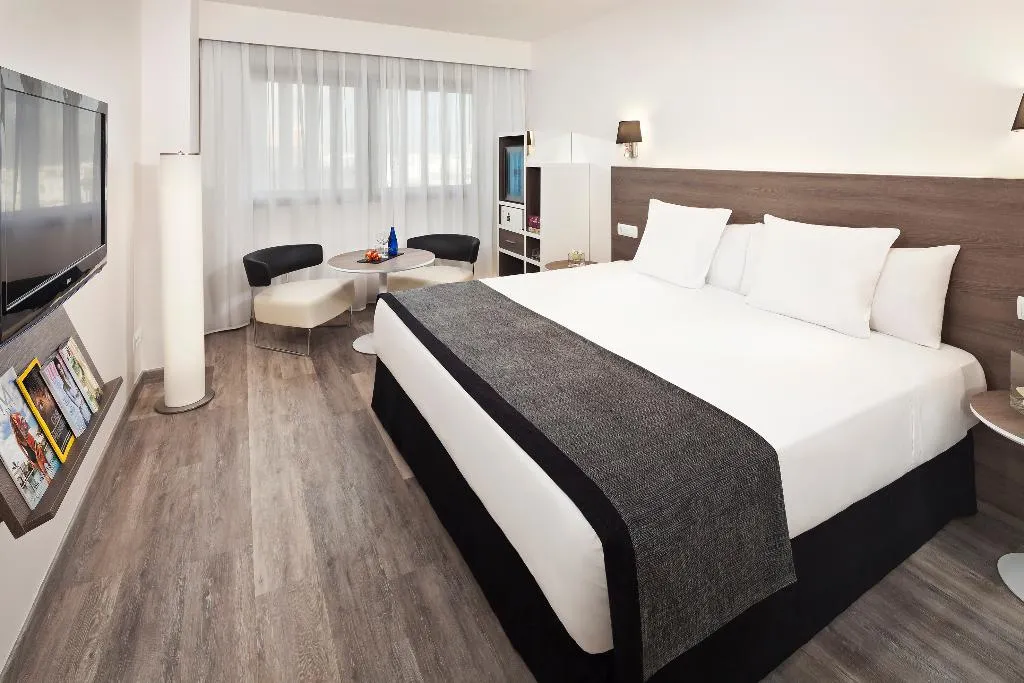 Room, Melia Lebreros, Seville