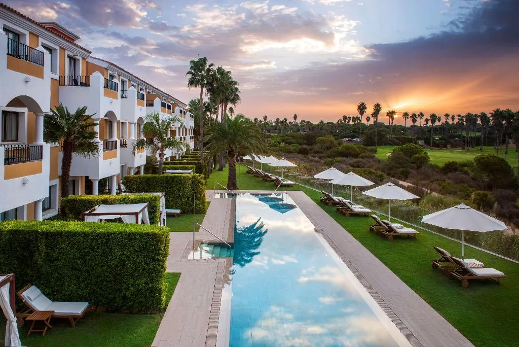 Pool, Palacio de Sancti Petri Gran Melia, Costa De La Luz