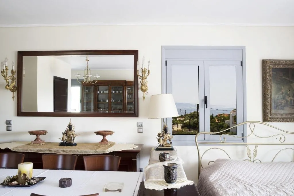 STUDIO SEA VIEW Room, Villa d'Irene - near Athens airport, 200 meters fr, Athens