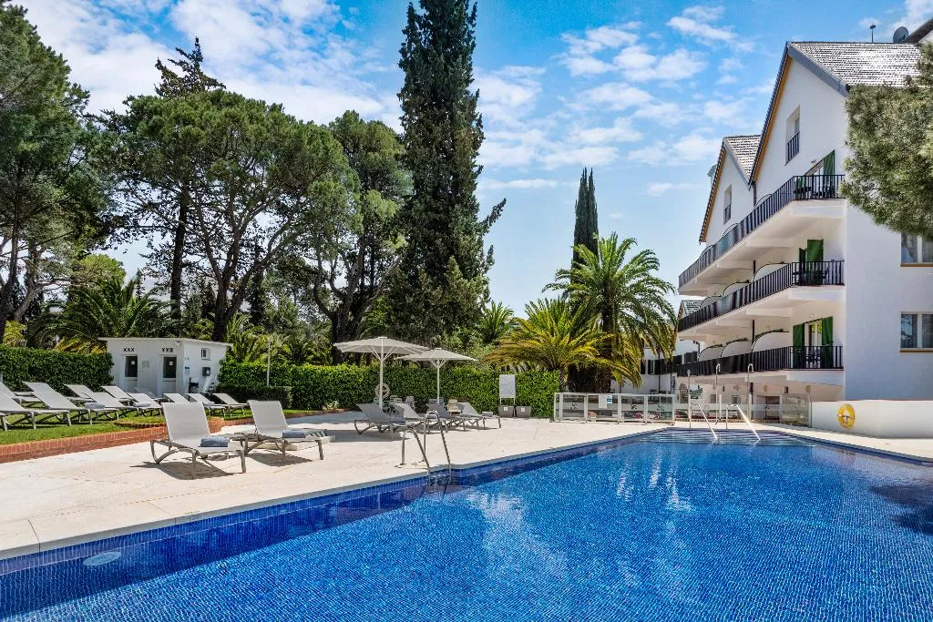Pool, Catalonia Reina Victoria Hotel, Costa Del Sol