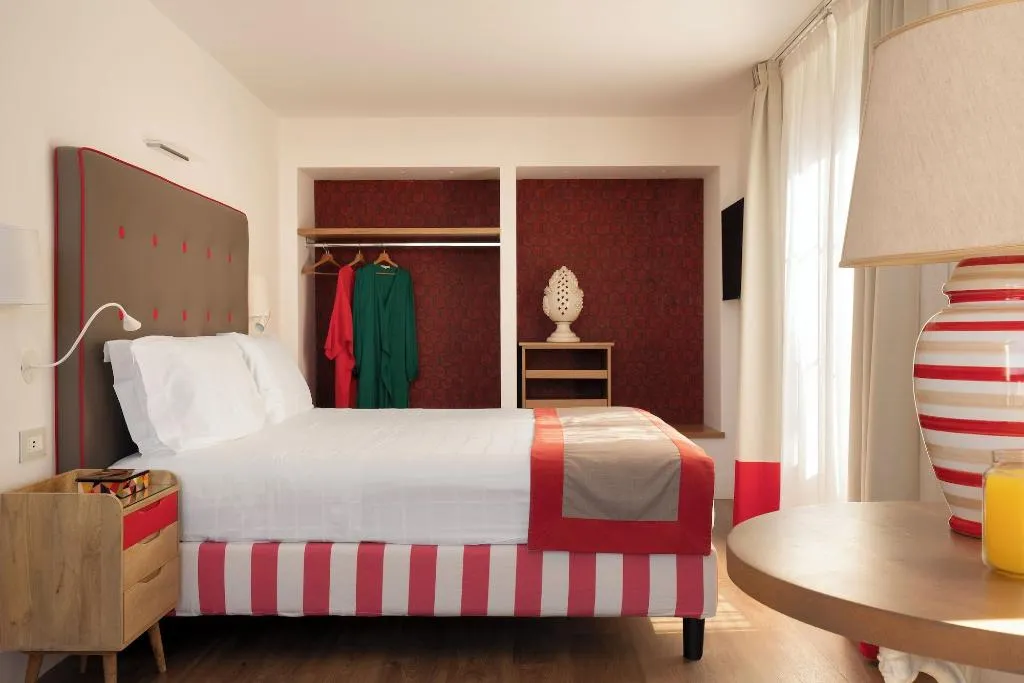 Room, Relais Palazzo del Barone - Adults Only, Naples