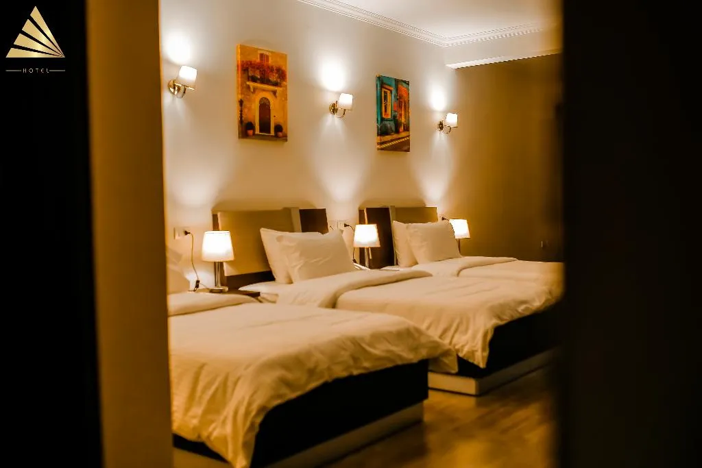 TRIPLE STANDARD Room, Pyramid Edge Hotel & Exclusive Pyramids View Roof, Cairo