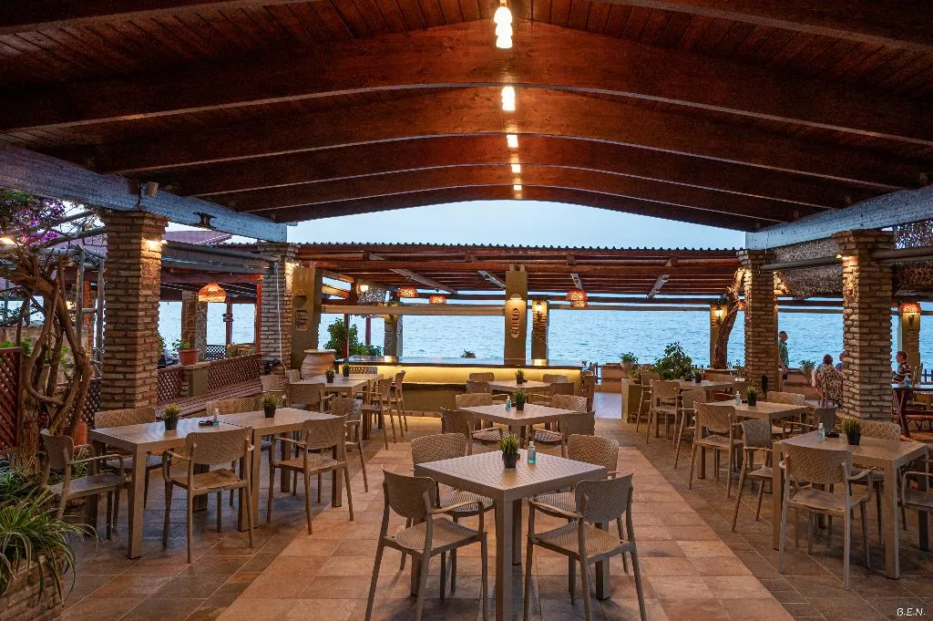 Restaurant, Castella Beach, Athens