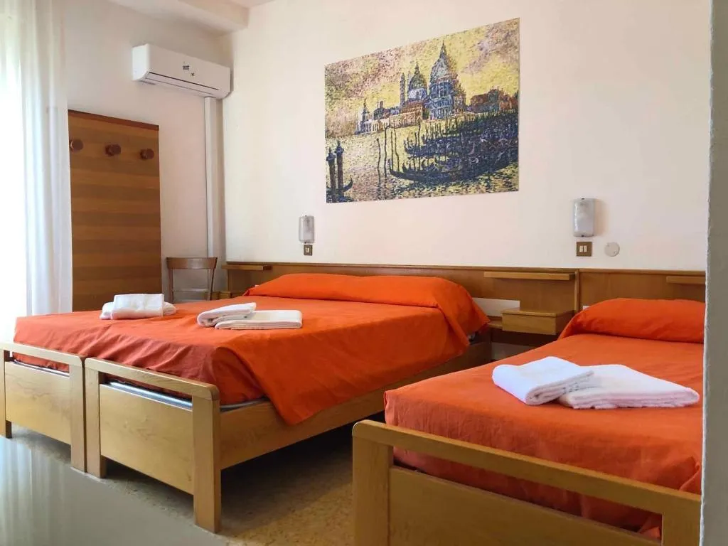 Room, Hotel Adriatico, Venice