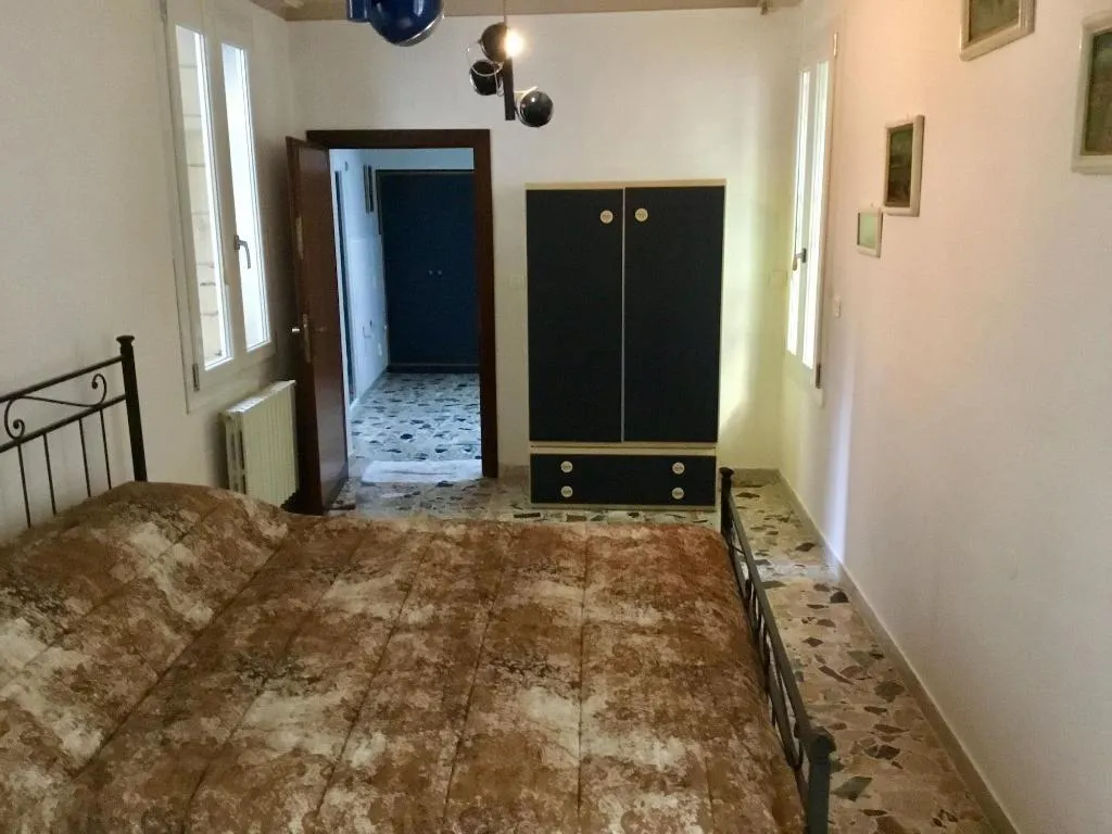 Room, Venice Sun Apartment And Rooms, Venice