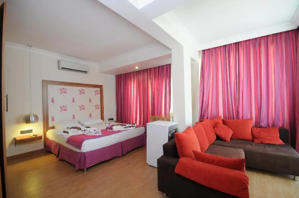 TRIPLE STANDARD Room, Cle Beach Boutique Hotel, Dalaman