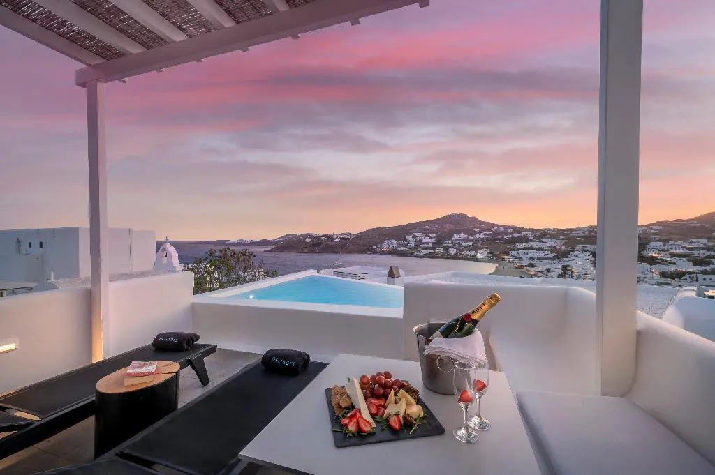 SUITE WITH PRIVATE POOL Room, Deliades, Mykonos