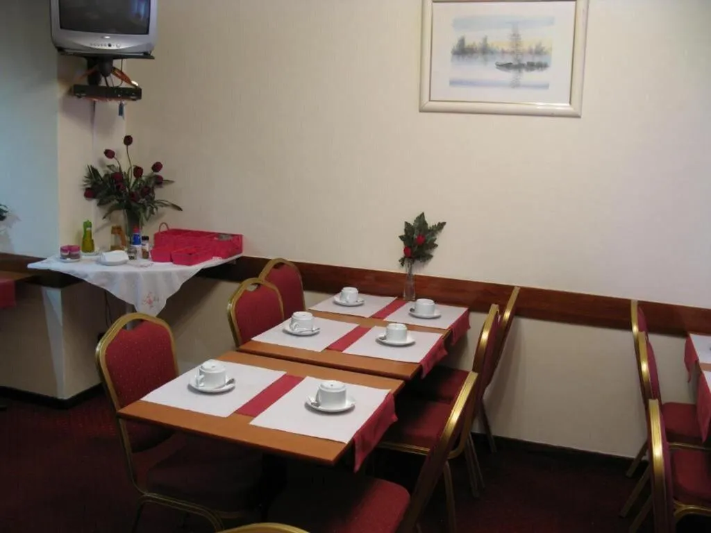 Restaurant, Sao Gabriel, Porto