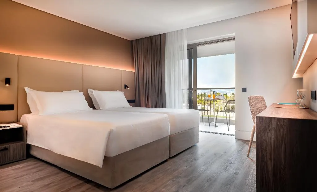 Room, Vincci EverEden, Athens