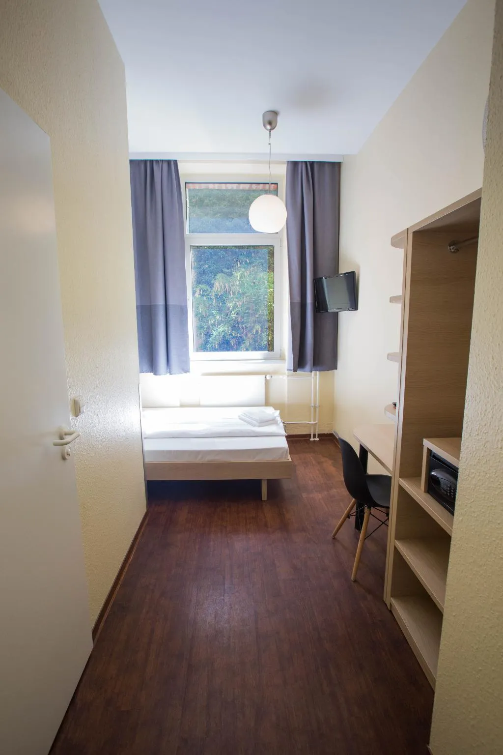 SINGLE ECONOMY Room, Acama Kreuzberg Hotel+Hostel, Berlin