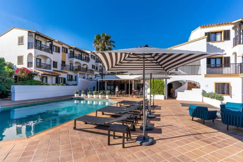 General view, Cala Llonga Hotel Menorca, Menorca