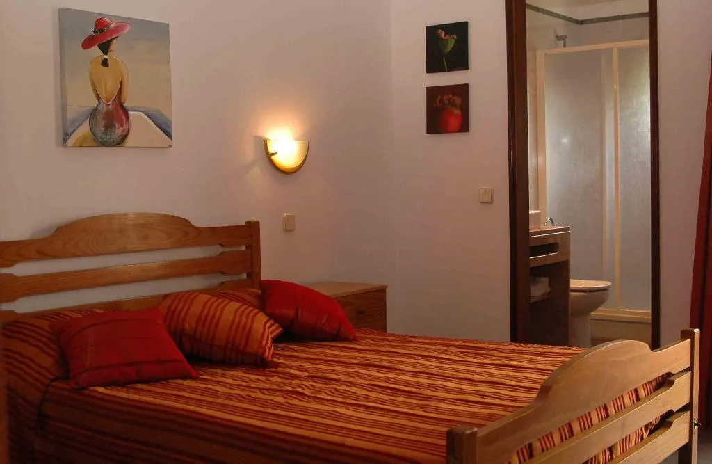 APARTMENT SUPERIOR TWO BEDROOMS Room, Turiquintas, Algarve