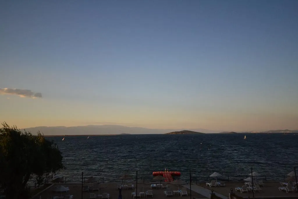TRIPLE SEA VIEW Room, Cunda Basel Hotel, Izmir