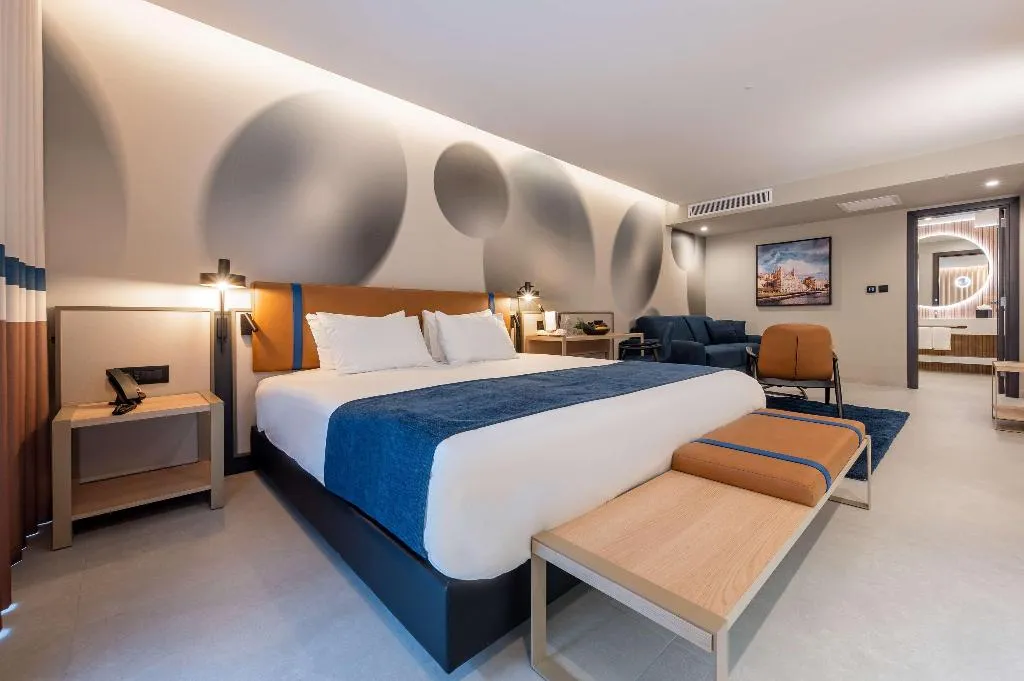JUNIOR SUITE STANDARD Room, Best Western Premier Malta, Malta