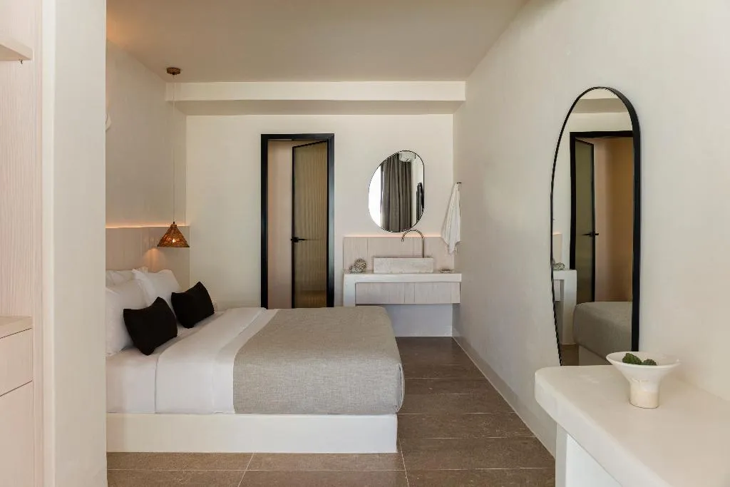 DOUBLE DELUXE WITH PRIVATE POOL Room, Porto Mykonos, Mykonos