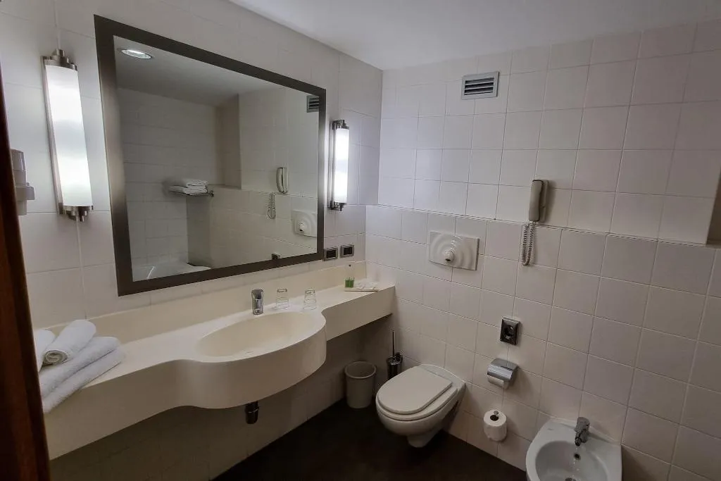 Room, Plaza Caserta, Naples