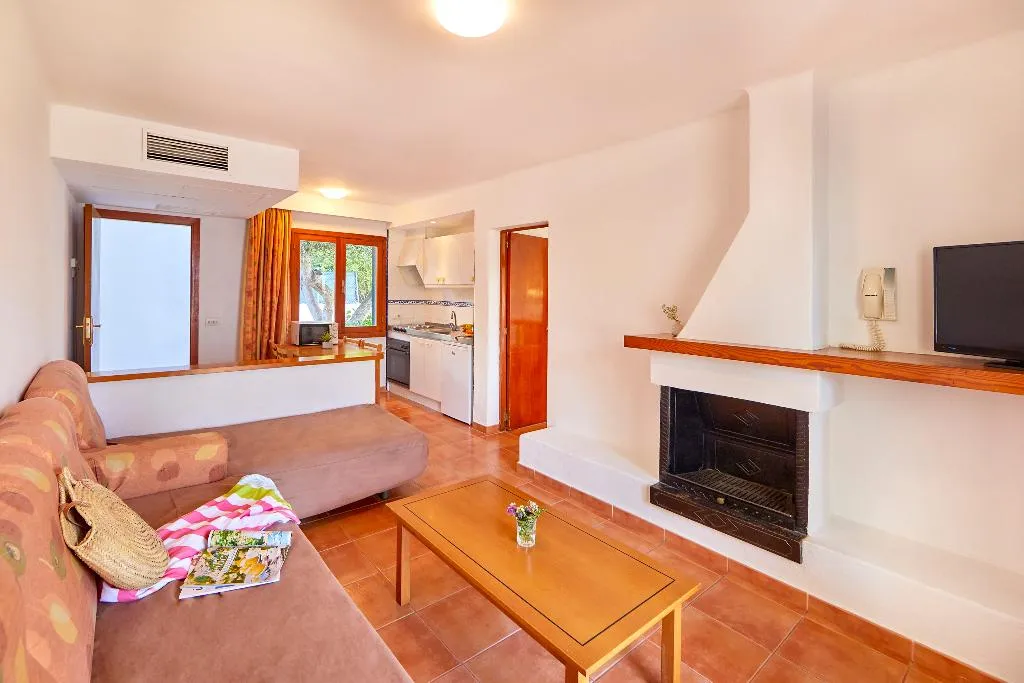 APARTMENT ONE BEDROOM Room, Gavimar Cala Gran Costa Del Sur, Majorca