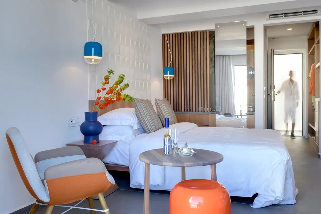 Double or Twin DELUXE SIDE SEA VIEW Room, Myconian Korali Relais & Chateaux, Mykonos