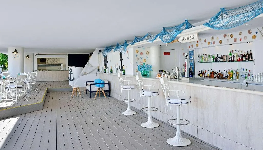 Bar, Hotel Victoria Gran Meliá, Majorca