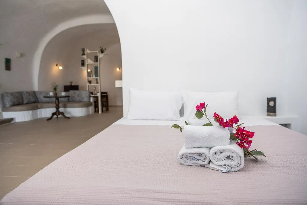 DOUBLE SUPERIOR SEA VIEW Room, Iatis View Collection, Santorini