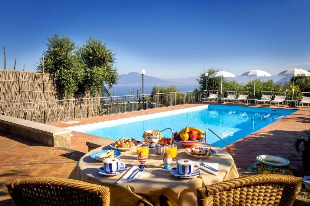 Restaurant, Relais Palazzo del Barone - Adults Only, Naples