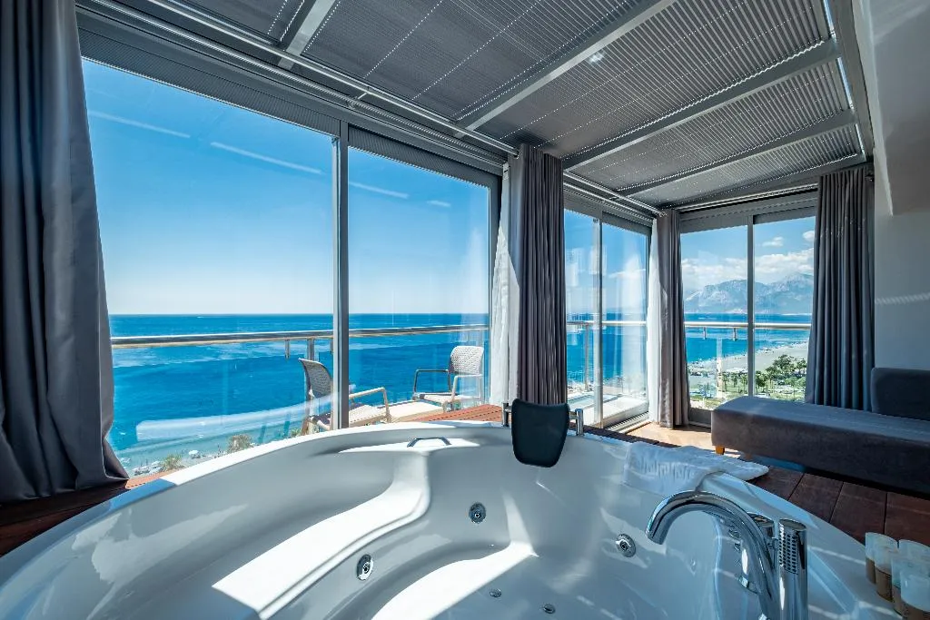 SUITE WITH TERRACE Room, Pearly Hotel & Spa, Antalya