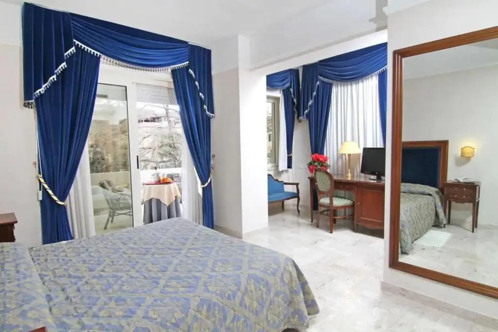 Room, Mondial Park Hotel, Rome