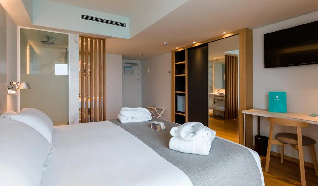 Double or Twin SIDE SEA VIEW Room, Talayot, Majorca